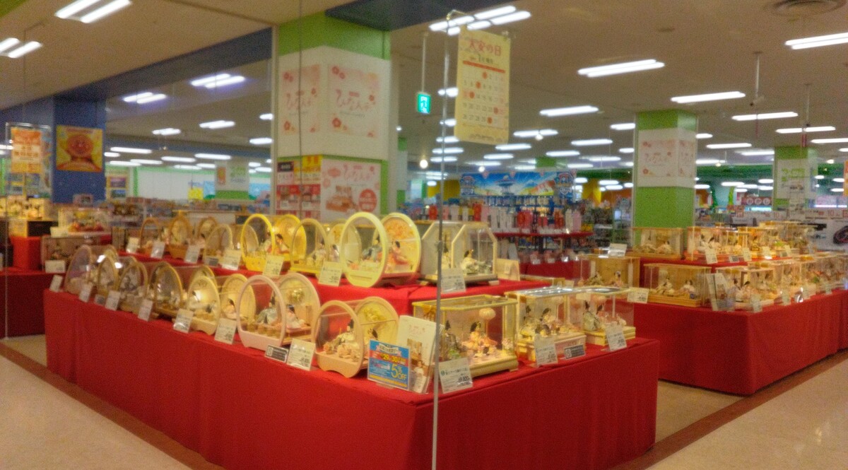 🌸🎎ひな人形展示受注販売会開催中🎎🌸
